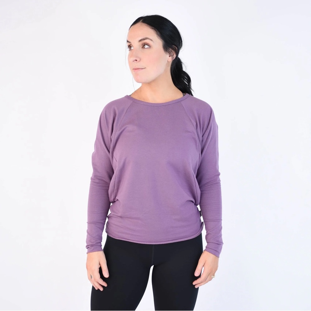 Undefeated Fleo Top